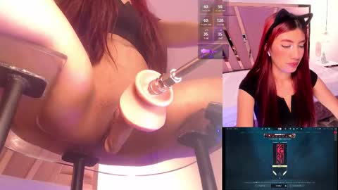 Snapshot of miavoss_ chatting on November 5, 9:59 pm mia online show from November 5, 9:59 pm