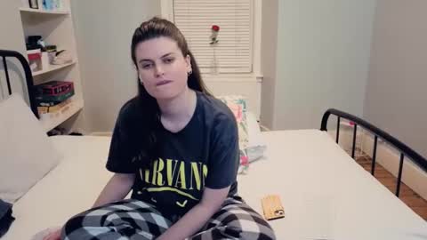 Mia  online show from April 29, 8:26 pm