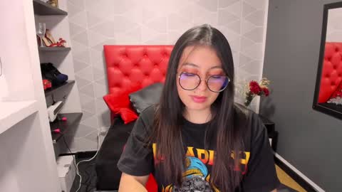 M I A W I L S online show from January 22, 8:06 pm