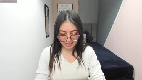 M I A W I L S online show from February 5, 1:47 am