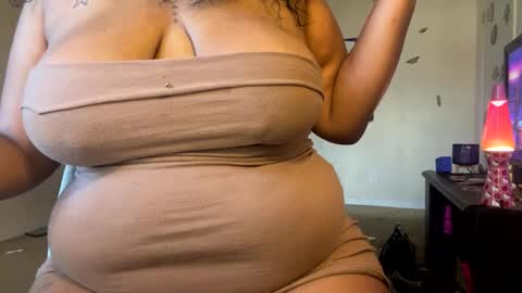 Snapshot of miaya8k chatting on October 7, 1:52 pm Princessmya online show from October 7, 1:52 pm