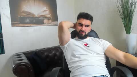 Snapshot of micahlane chatting on October 24, 5:15 am MicahLane online show from October 24, 5:15 am