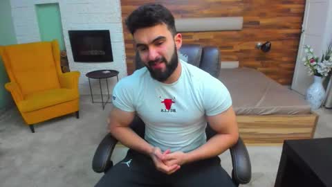 MicahLane online show from December 18, 5:02 am