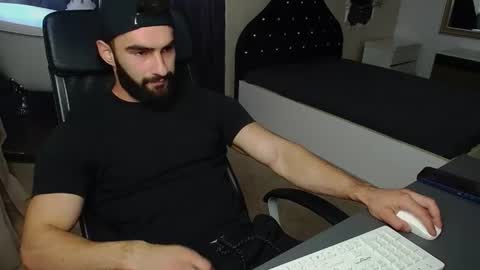 MicahLane online show from July 18, 4:49 am