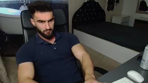 MicahLane online show from July 24, 4:54 am