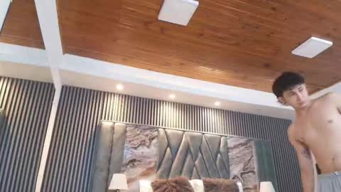 Michael online show from March 8, 2:04 am