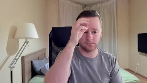 Snapshot of michael_birkin chatting on January 12, 4:10 am Michael Birkin online show from January 12, 4:10 am