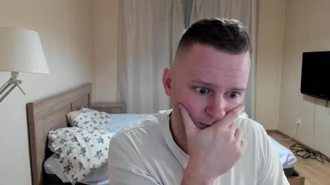 Snapshot of michael_birkin chatting on January 11, 4:17 am Michael Birkin online show from January 11, 4:17 am