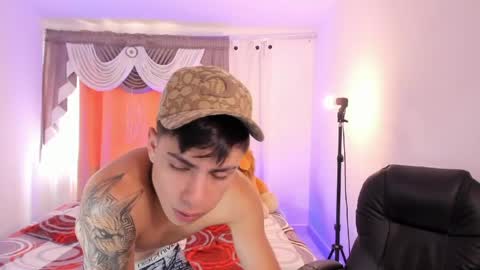 Michael Boy online show from May 19, 7:53 pm
