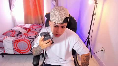 Michael Boy online show from May 22, 3:50 pm