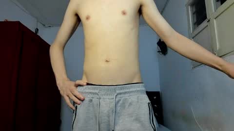 michael_david0528 online show from June 6, 11:53 pm