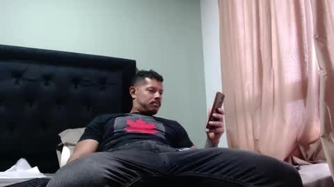 Michael Daviss online show from November 3, 8:21 pm