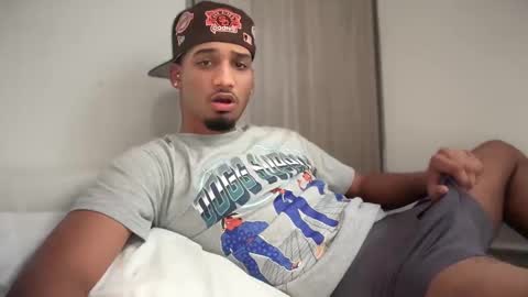 Angel online show from March 9, 6:43 pm