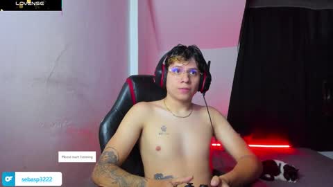 Snapshot of michael_kendall0 chatting on November 3, 11:04 pm michael independent model  online show from November 3, 11:04 pm