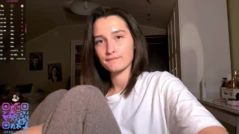 Emily online show from February 27, 6:19 pm