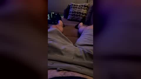 michael_walker69 online show from August 5, 3:42 am