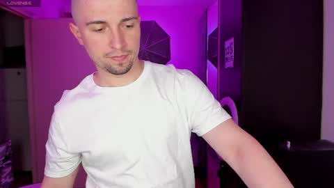 Michael online show from July 28, 5:34 pm