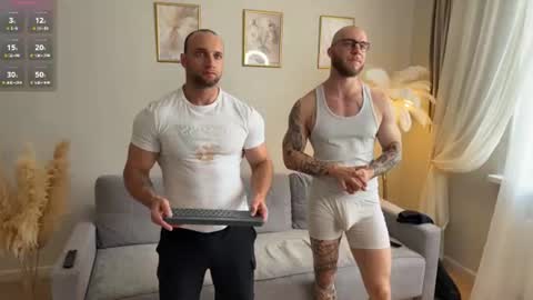 michaelbradley_for_u online show from July 28, 8:54 am