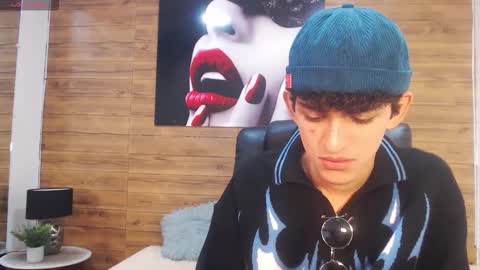 michaelkoiv online show from February 21, 11:44 am