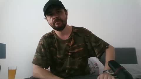 Snapshot of michaelmorgan387 chatting on September 10, 1:00 pm michaelmorgan387 online show from September 10, 1:00 pm
