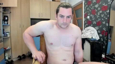 Snapshot of michaelragnar90 chatting on May 25, 5:02 am michaelragnar90 online show from May 25, 5:02 am