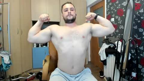 Snapshot of michaelragnar90 chatting on June 27, 7:46 am michaelragnar90 online show from June 27, 7:46 am