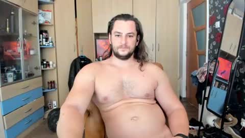 Snapshot of michaelragnar90 chatting on July 31, 5:18 am michaelragnar90 online show from July 31, 5:18 am