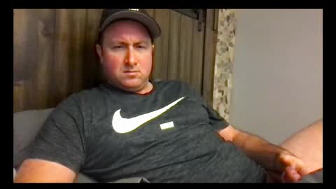 Snapshot of michaelt483 chatting on December 16, 3:22 pm michaelt483 online show from December 16, 3:22 pm