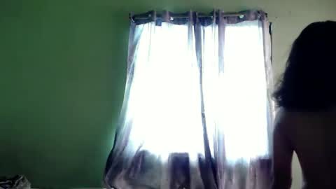 Snapshot of michaeltagocon chatting on January 13, 2:28 am My name is Kel 18. 53 short and petite... online show from January 13, 2:28 am