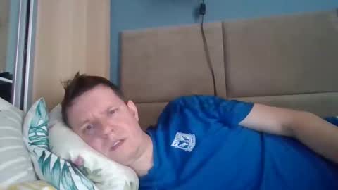 michal898998 online show from May 17, 8:34 am