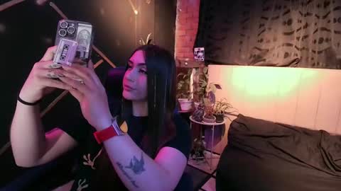 Snapshot of michell_h chatting on July 3, 5:14 am Nani online show from July 3, 5:14 am