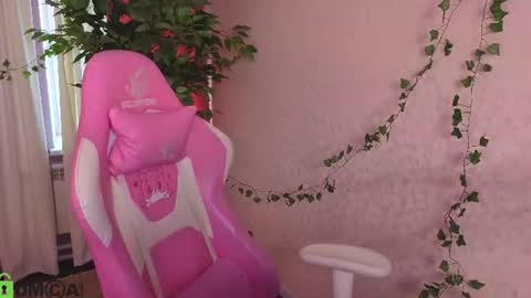 Michelle online show from June 18, 1:06 am
