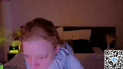 michelle_blond online show from April 28, 1:15 am