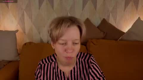 michelle_blond online show from July 8, 1:10 am