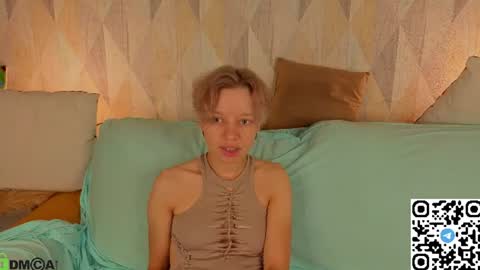 michelle_blond online show from July 17, 1:34 am