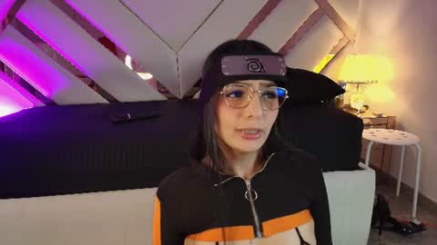 Snapshot of michelle_cutee_ chatting on June 25, 8:24 pm michelle_cutee_ online show from June 25, 8:24 pm
