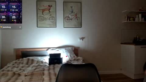 Snapshot of michelle_mir chatting on October 18, 4:08 pm Michelle online show from October 18, 4:08 pm