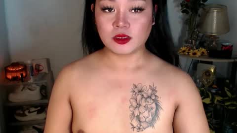 Snapshot of michellechannelxxx chatting on December 2, 5:57 am Michelle online show from December 2, 5:57 am