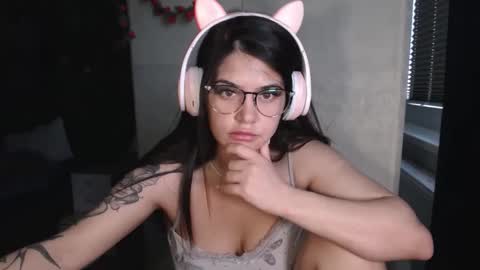 Snapshot of michellerossee chatting on September 22, 9:22 am michellerossee online show from September 22, 9:22 am