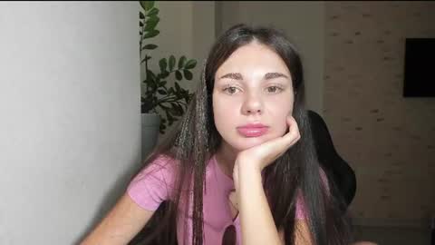 Snapshot of michelliibeautiful chatting on July 22, 9:56 am Michellee online show from July 22, 9:56 am