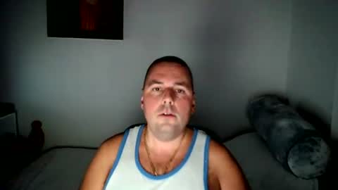micic3 online show from July 11, 1:30 am