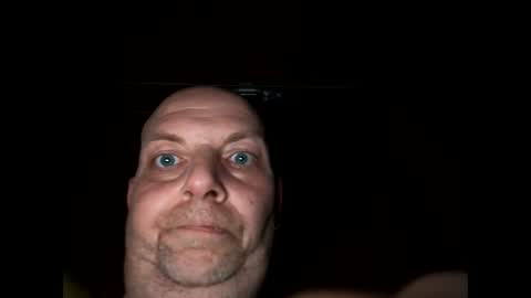 Snapshot of micik22 chatting on March 1, 12:45 am micik22 online show from March 1, 12:45 am