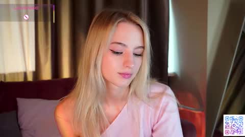 mickeydior online show from September 9, 11:43 am