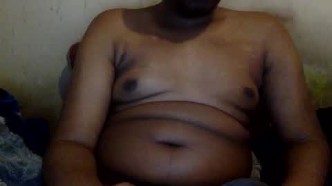 Snapshot of mickkzzx chatting on December 9, 5:19 pm mickkzzx online show from December 9, 5:19 pm