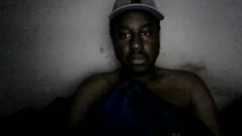 Snapshot of mickkzzx chatting on February 25, 7:03 pm mickkzzx online show from February 25, 7:03 pm