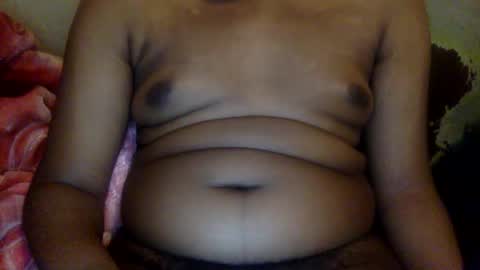 Snapshot of mickkzzx chatting on October 2, 2:07 am mickkzzx online show from October 2, 2:07 am