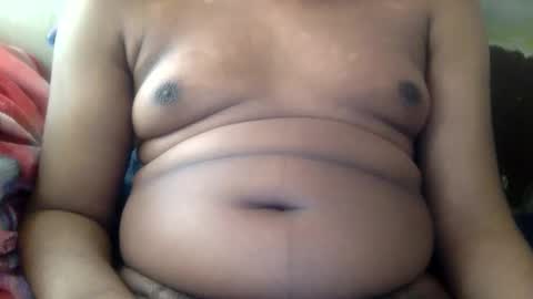 Snapshot of mickkzzx chatting on October 9, 2:59 pm mickkzzx online show from October 9, 2:59 pm