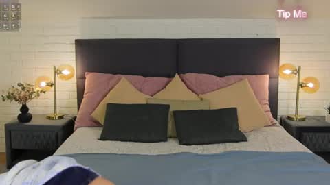 micky___love online show from July 17, 7:19 pm