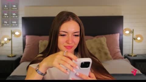 micky___love online show from August 1, 7:02 pm
