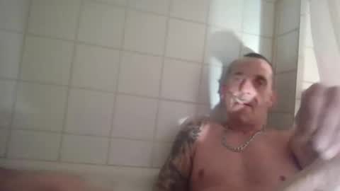 middle123456783939 online show from November 22, 4:33 am